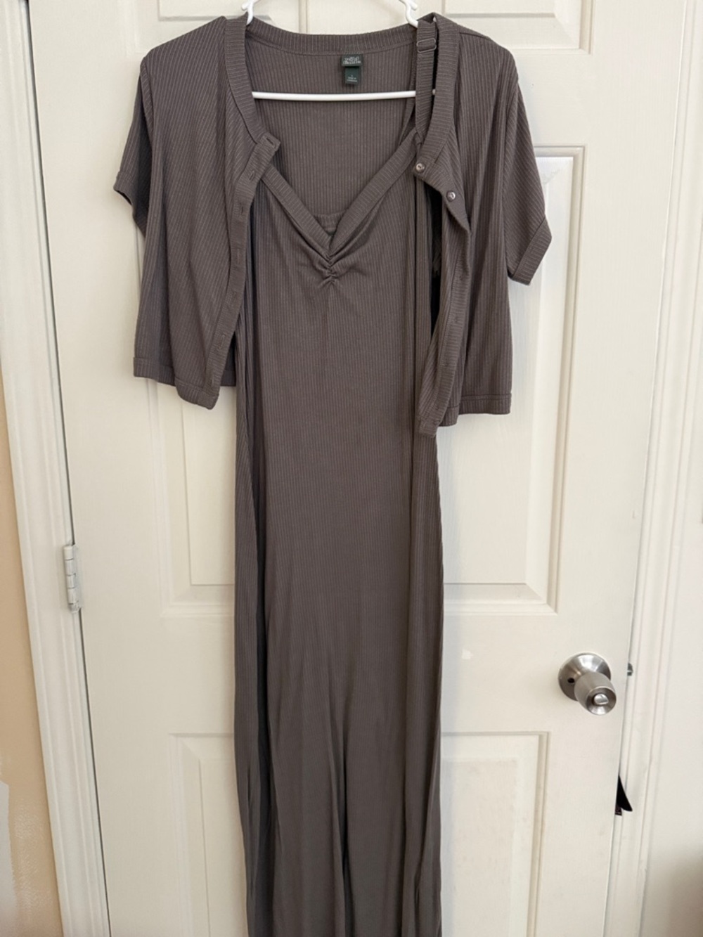 wild fable Taupe Ribbed Maxi Dress with Crop Cardigan